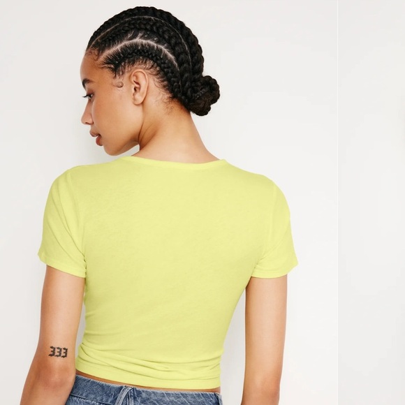 Good American lightweight t shirt. Size small - Picture 2 of 8